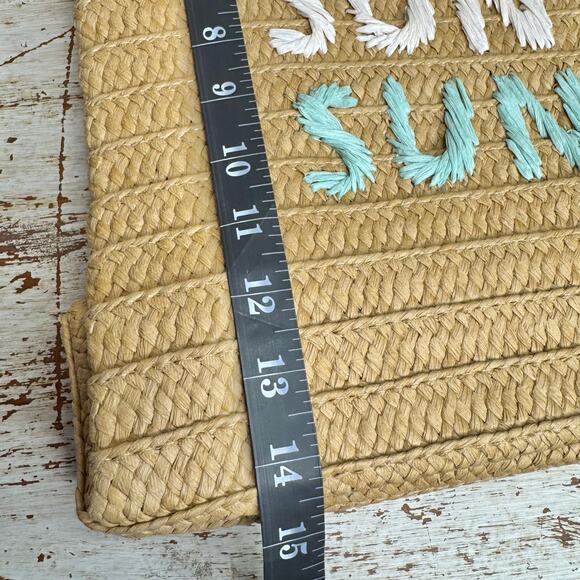 BTB Los Angeles Sunrise Suntan Sunset Embroidered Straw Tote Bag NWT - Picture 10 of 13